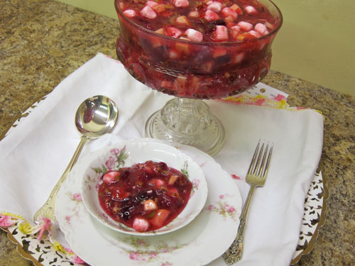 pedestal serving dish bowl cranberry 