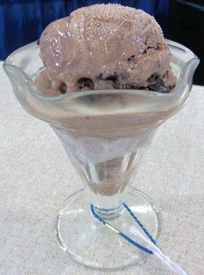 chocolate ice cream tulip dish iowa state fair greater midwest foodways alliance